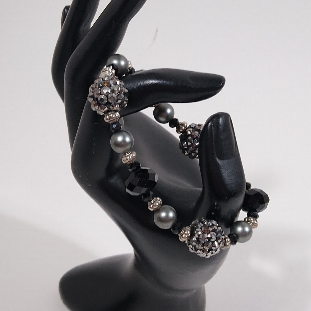 Bracelet Black Silver Gray Stretch Beaded Handmade